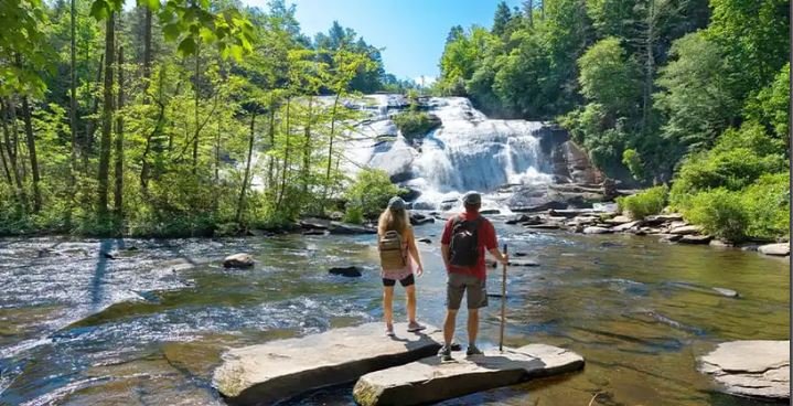 Eco-friendly travel tips