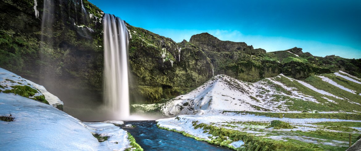 Top Destinations for Photography Enthusiasts