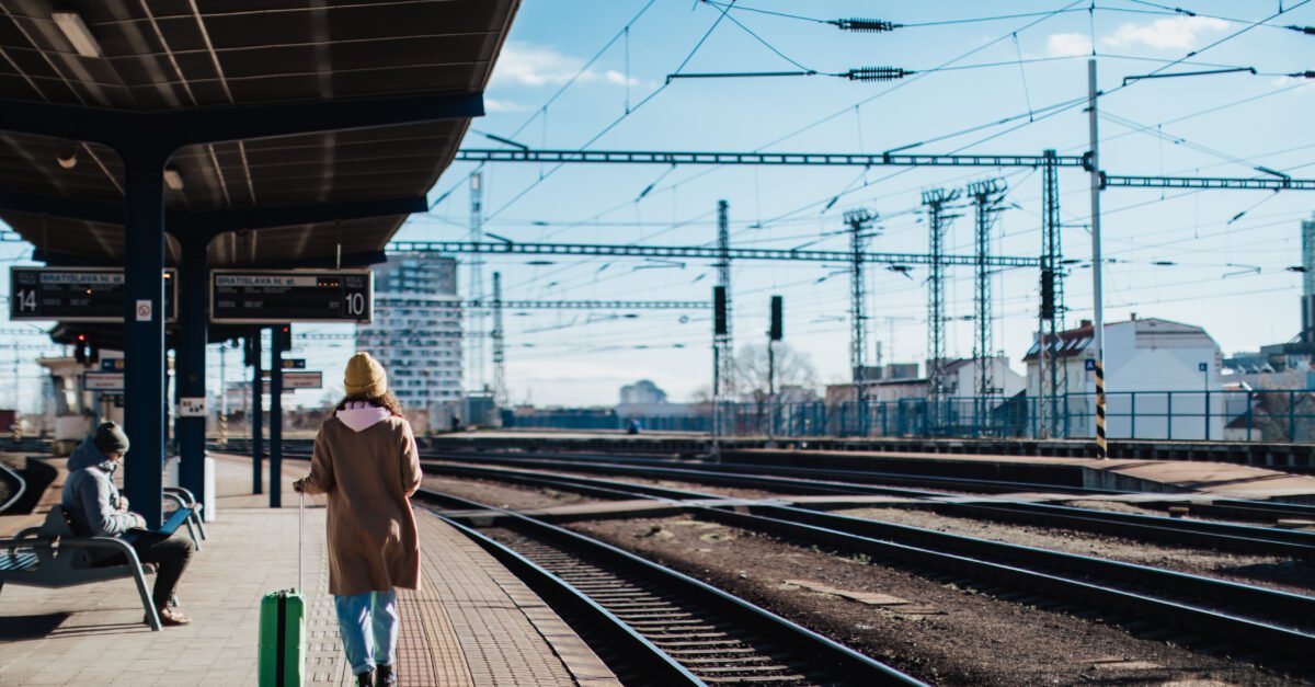 Smart Travel Safety Tips for Solo Travelers